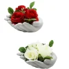 maxibazar 3 Boutons De Roses En Pot Ciment Mains Jointes- Compositions Florales